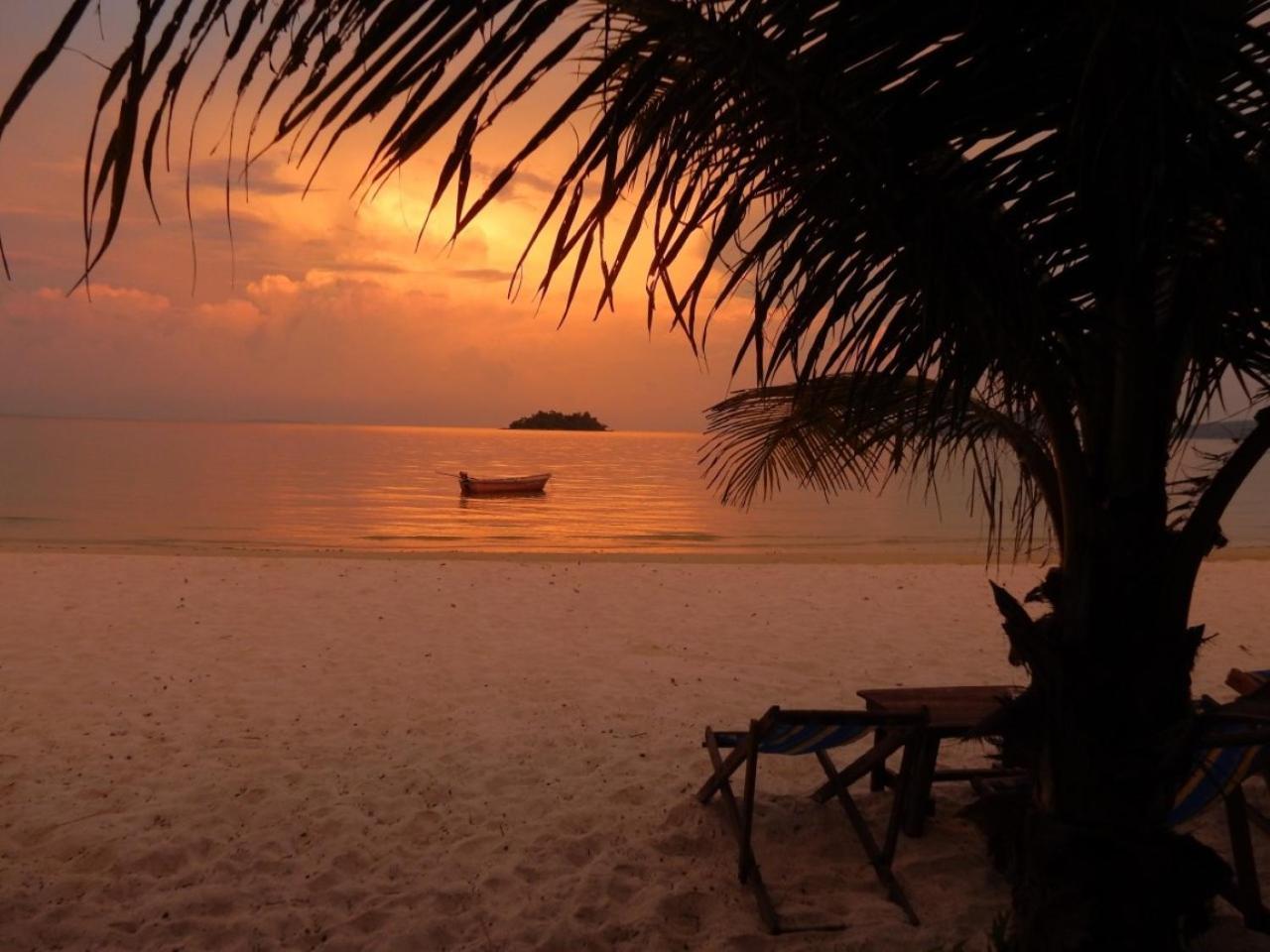 Sandbank Restaurant & Camping Koh Rong Kaoh Touch Экстерьер фото