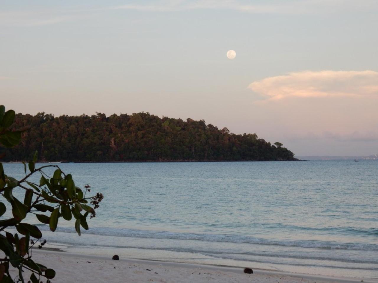 Sandbank Restaurant & Camping Koh Rong Kaoh Touch Экстерьер фото