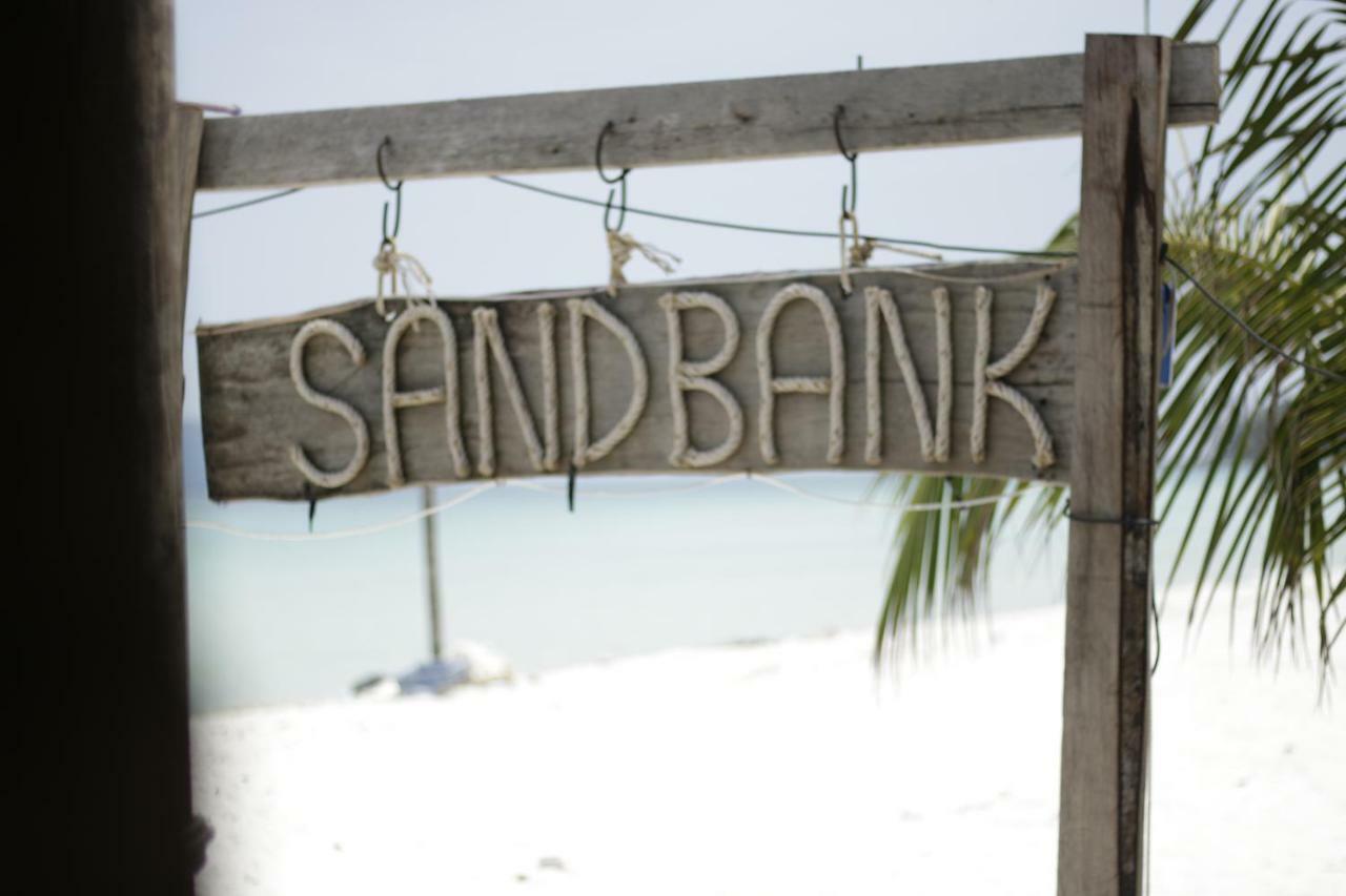 Sandbank Restaurant & Camping Koh Rong Kaoh Touch Экстерьер фото