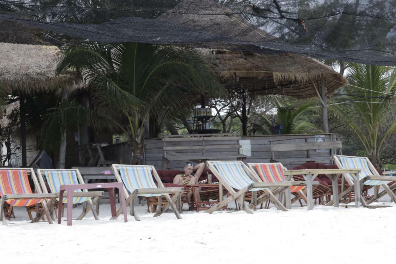 Sandbank Restaurant & Camping Koh Rong Kaoh Touch Экстерьер фото